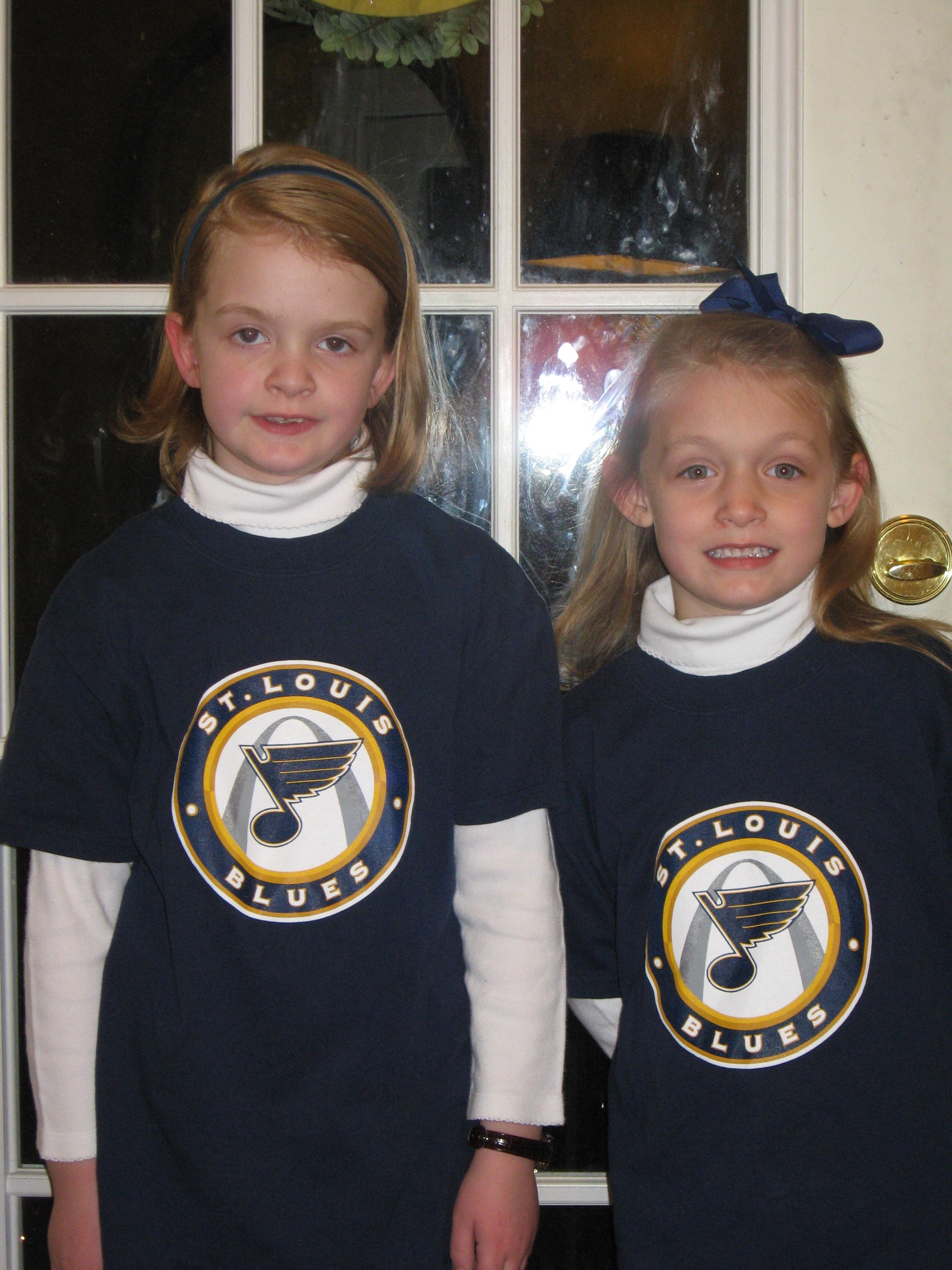 2009_12_29 JC in Blues shirts.jpg